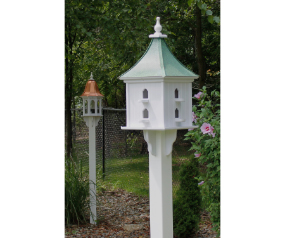 Chesterfield Birdhouse
